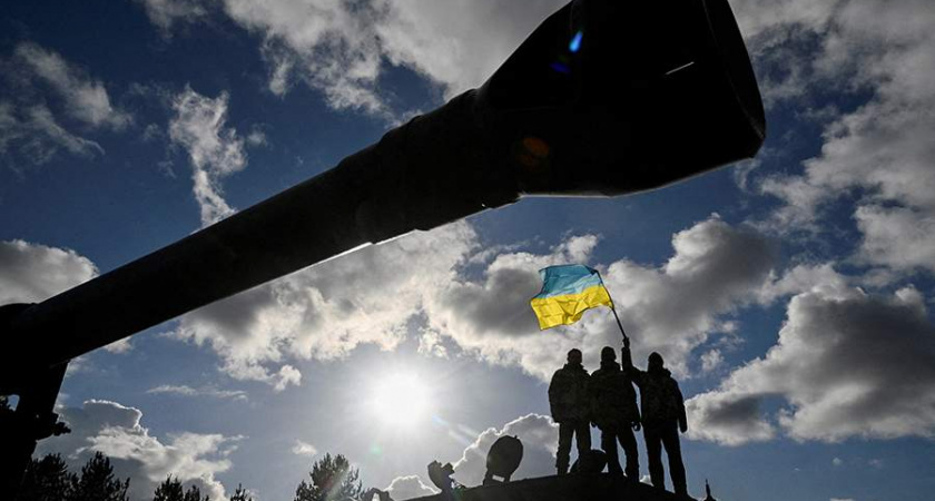 ВСУ используют технику НАТО в атаке на Курскую область: первые потери и последствия