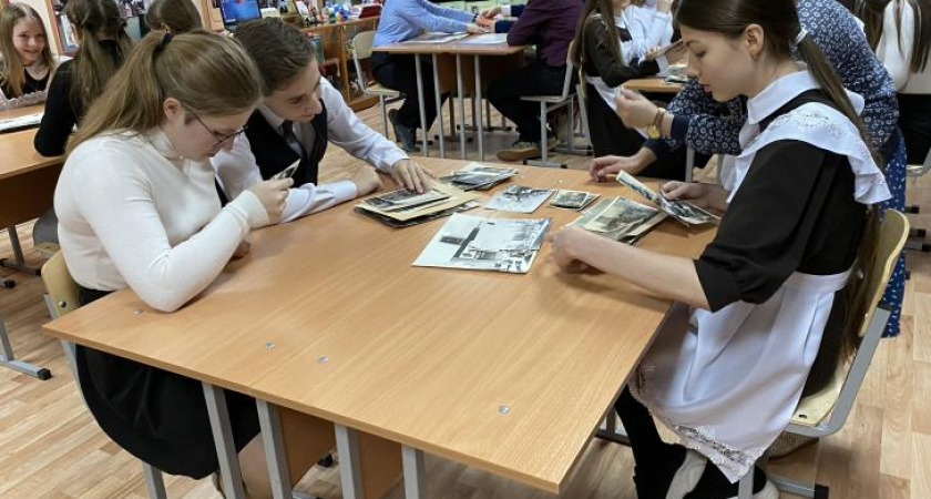 В Курчатове младшеклассники и выпускники вернутся к очному обучению с 9 сентября