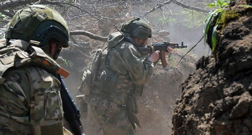 Российские войска отразили пять атак ВСУ на курском направлении