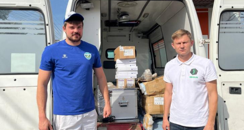 ФК Авангард собрал средства на рентгеновский аппарат для ЦРБ