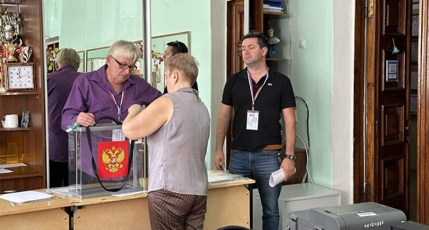 Жители Курской области активно голосуют на выборах в ответ на действия ВСУ