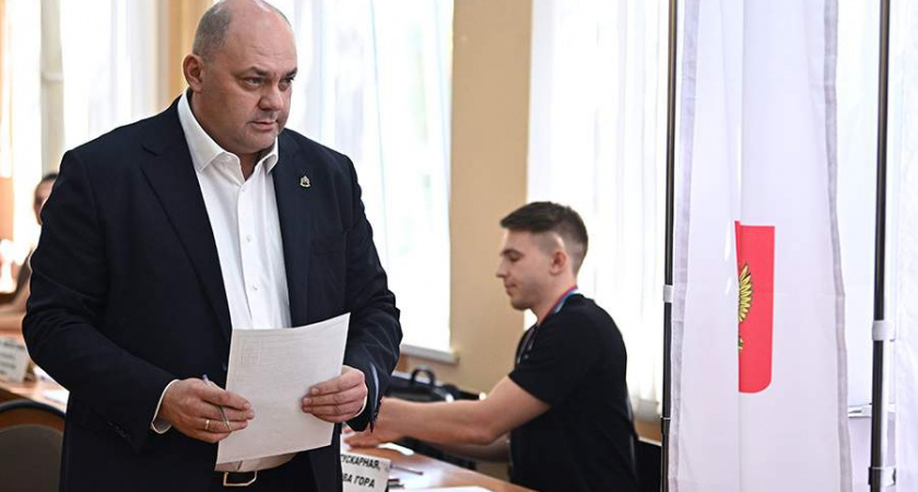 Алексей Смирнов победил на выборах губернатора Курской области