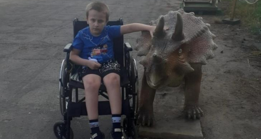 Мальчику из Курской области нужна помощь в покупке коляски