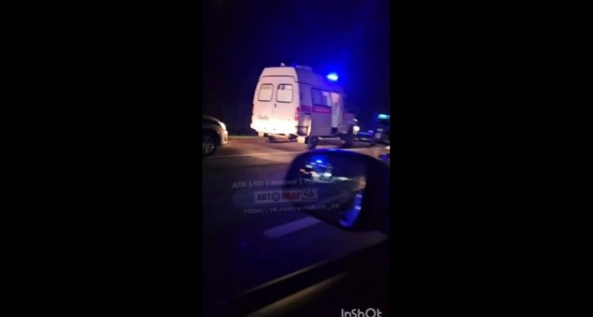 Фото к статье: Смертельное ДТП на трассе М2 в Курской области: автомобиль сбил пешехода