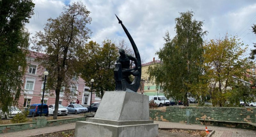 В Курске сквер "Спутник" благоустроят в 2025 году