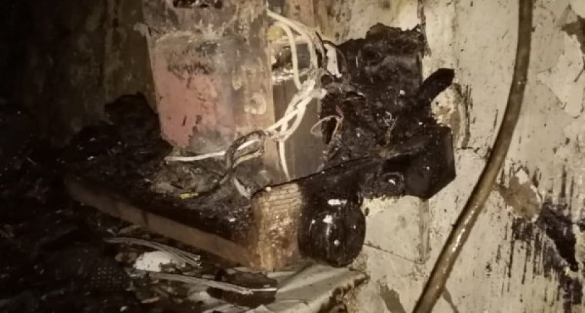 В Курском районе сгорел деревянный дом из-за короткого замыкания