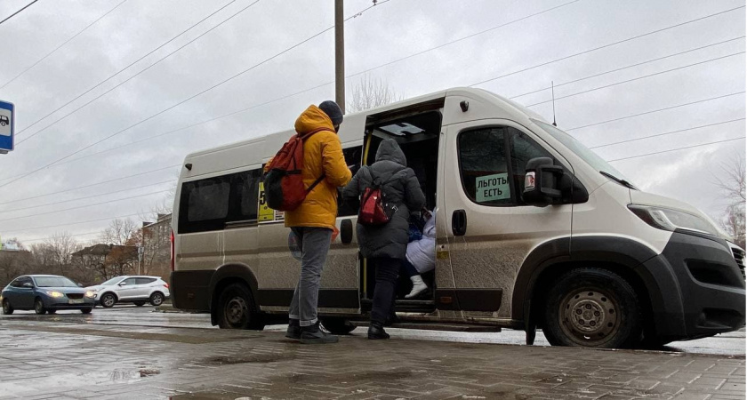 В скандальном антирейтинге коммерческого транспорта Рязани лидирует маршрутка №46