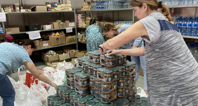 Минтранс направил в Курскую область 17,5 тонн продуктовой помощи