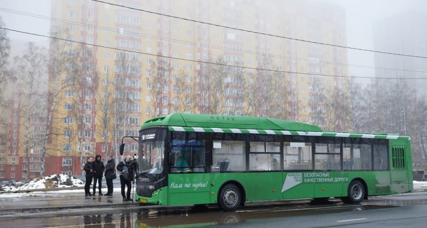 В курских автобусах меняют голос Винокура на живую озвучку остановок