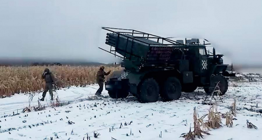 "Грады" уничтожили позиции ВСУ в приграничье Курской области