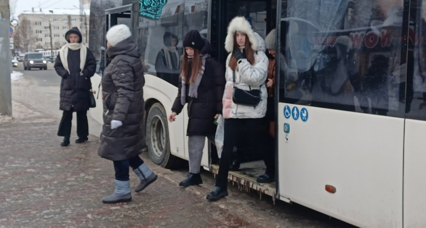 В Кировской области изменится новое расписание автобусных маршрутов с 1 января