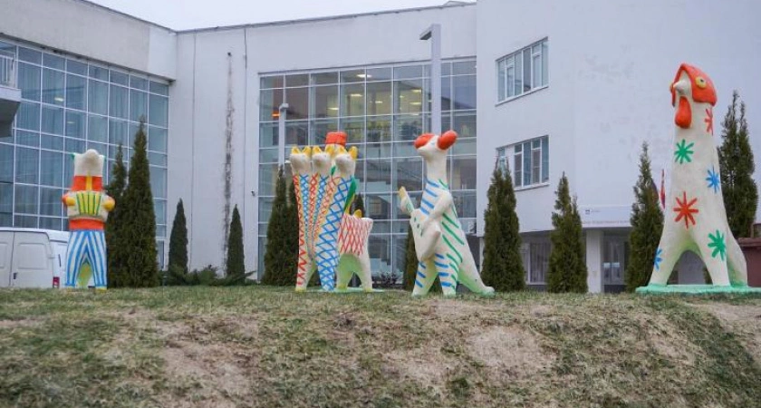 Фото к статье: В Курчатове открыли новую Площадь культур с фонтаном за 207 миллионов