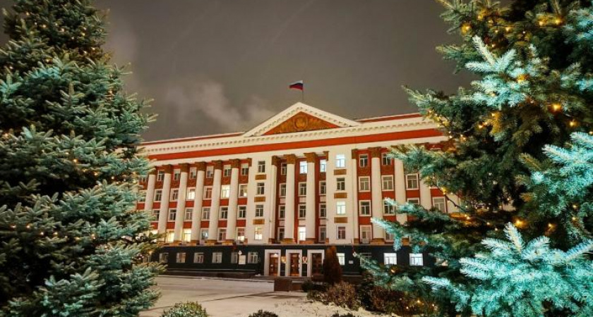 Хинштейн обсудил проблемы переселенцев в Курской области