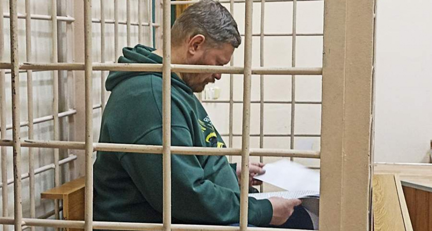 В Курске арестован директор торгового дома за хищение 43,5 млн рублей на строительстве укреплений