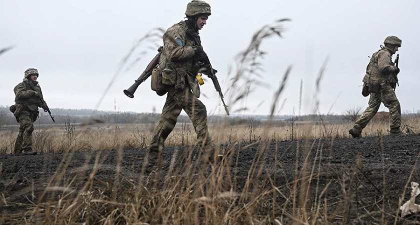 ВСУ потеряли более 240 военных за сутки в Курской области