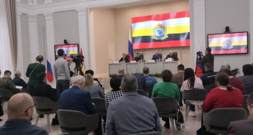 Переселенцам не хватает сертификата на покупку земли под домом