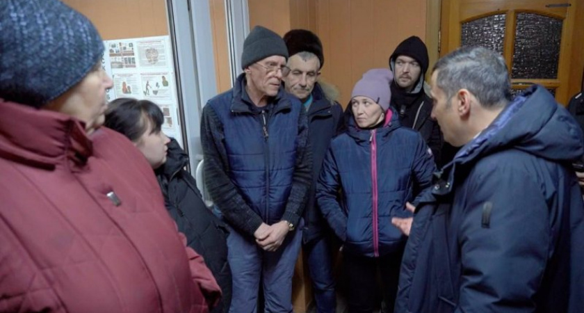 Курский губернатор решил проблему с питанием беженцев в "Олимпийце"