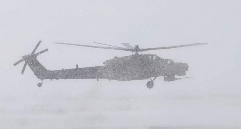 Российский вертолет Ми-28 атаковал позиции ВСУ в Курской области