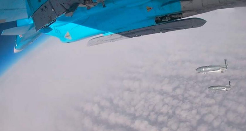 Российский Су-34 нанес удар по позициям ВСУ в Курской области