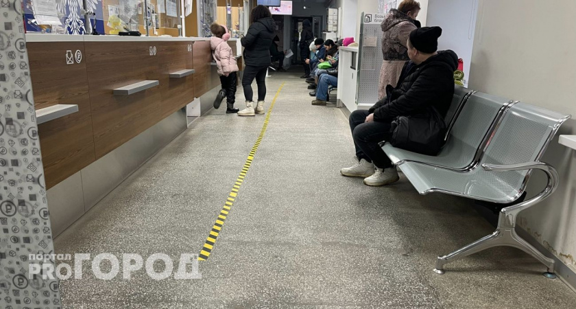 В благородном обществе засмеют: в этом слове нет буквы к, но все ее упорно вставляют