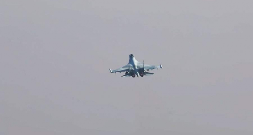 Су-35С выполнил боевое дежурство в приграничных районах Курской области