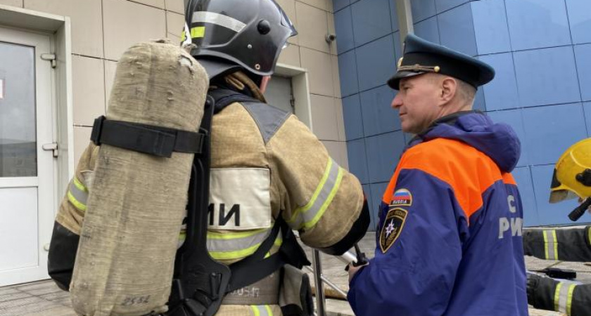 В Курске потушили пожар в жилом доме на улице Журавлиная