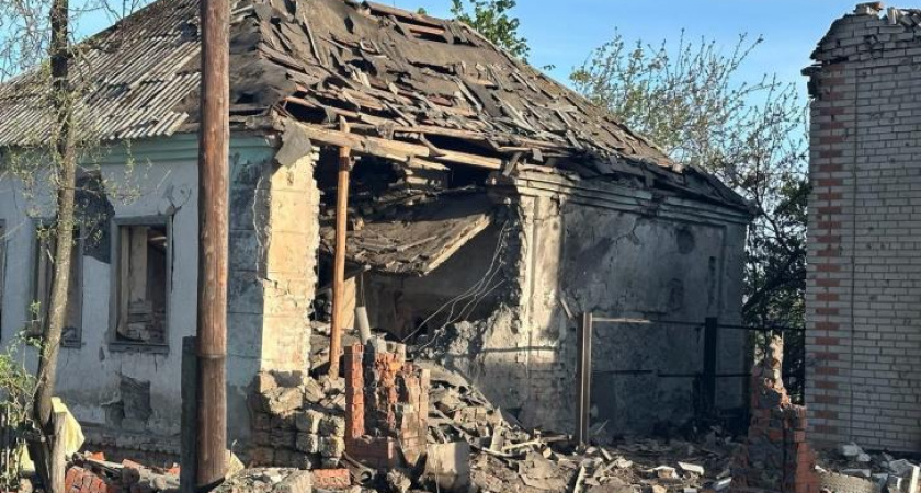 Мужчина пострадал при атаке украинского дрона на жилой дом в Курской области