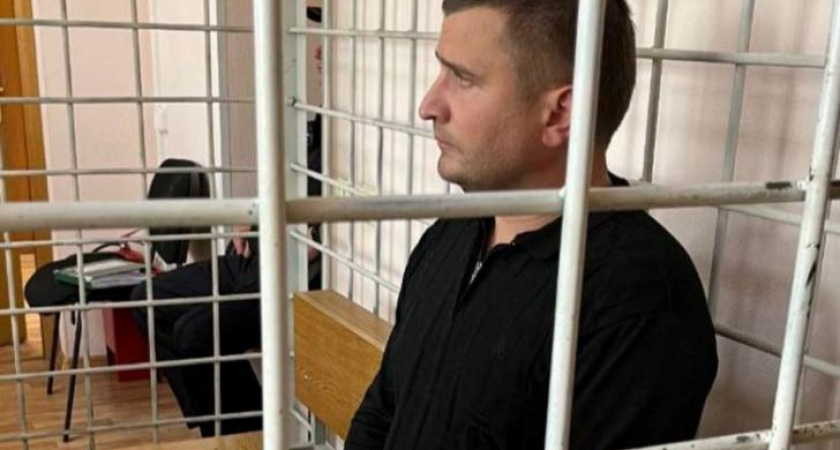 Главу сельсовета и чиновника из Тимского района арестовали за коррупцию