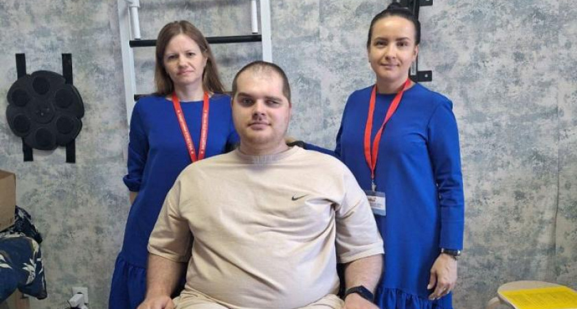Ветеран СВО из Курской области получил современную электроколяску-вездеход