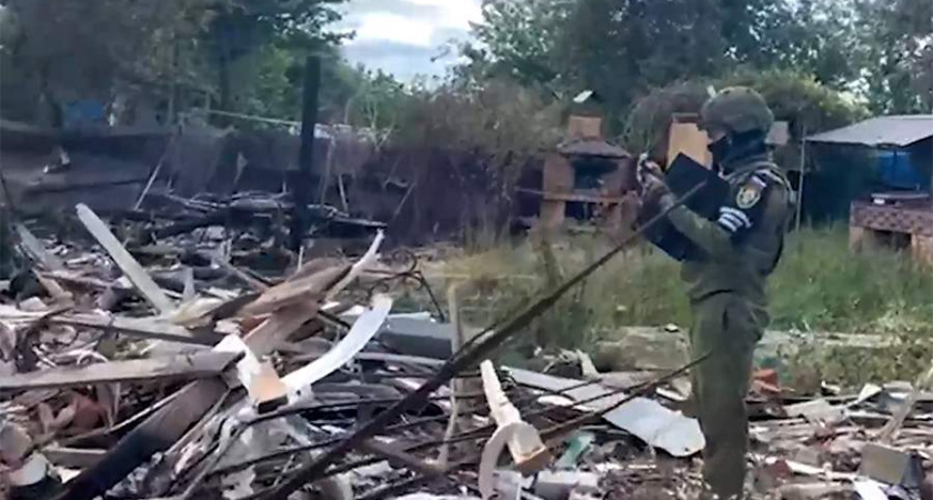 Возбуждено уголовное дело по факту атаки на жилые дома в Рыльске