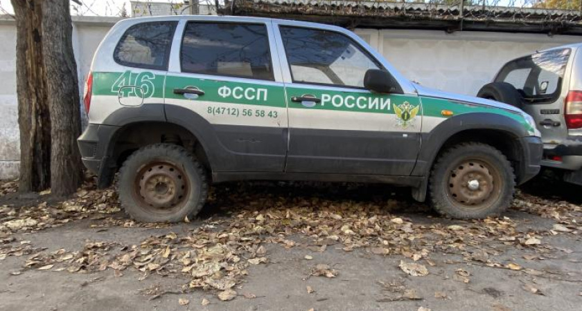 Пристав взыскал 300 тысяч рублей с виновника ДТП для пострадавшего