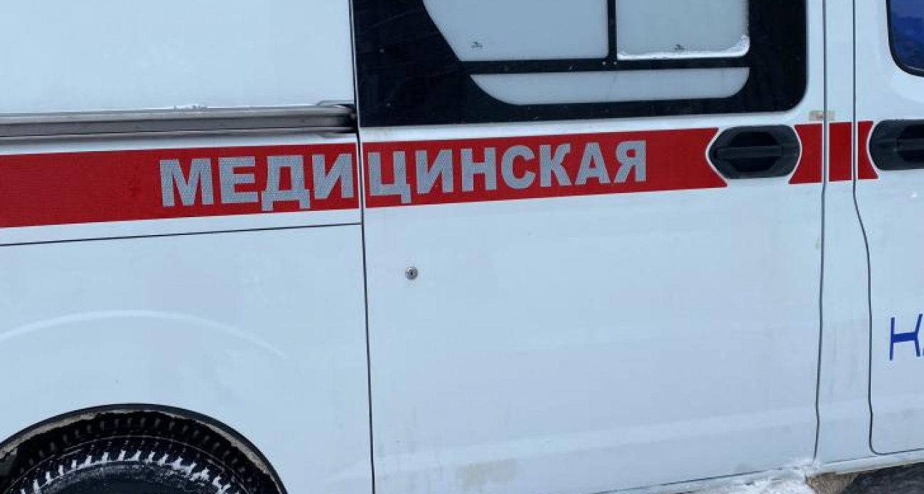 Жители Витебской области собрали деньги и подарили курским медикам два санитарных УАЗа