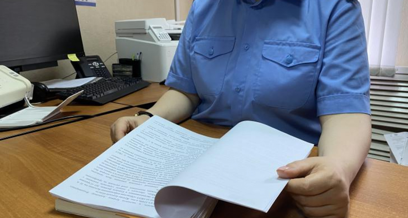 В Курске молодые мошенники выманили у пенсионеров 2 миллиона рублей под видом банковских работников