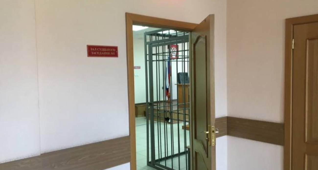 Нетрезвый пенсионер угнал авто с оставленными ключами и получил штраф 30 тысяч рублей