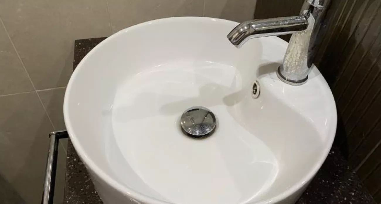 Курск: отключение воды на 15 улицах и гибель рекордсмена Катунина - главные новости за 23 июля