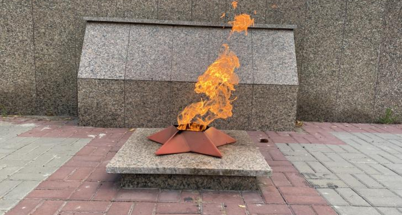 В Знаменской роще, где найдены останки 3 тысяч жертв войны, установят памятный знак