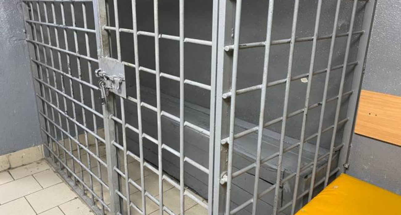В Курской области пьяный мужчина убил знакомого топором, сжег и закопал тело