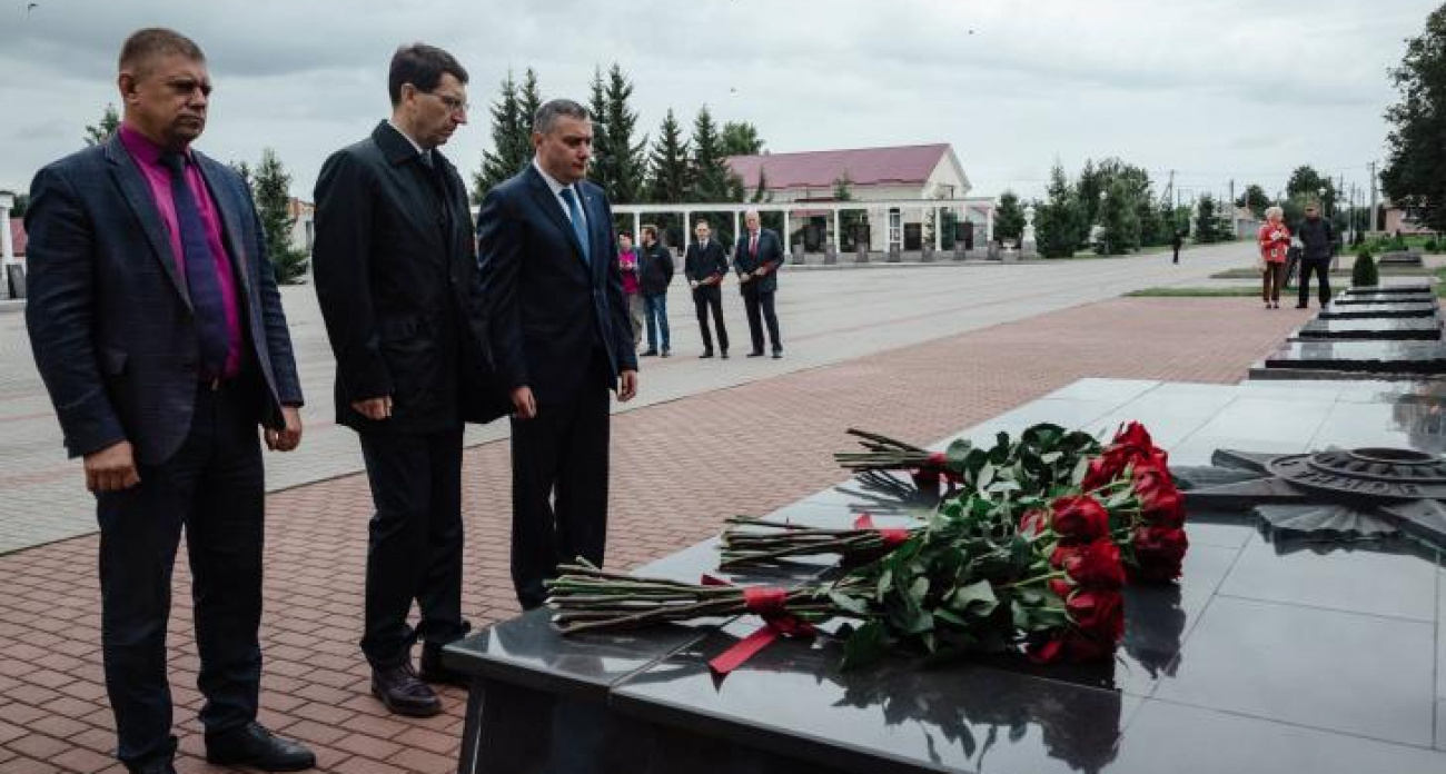 Полпред Президента в ЦФО осмотрел трофеи НАТО в Курской области