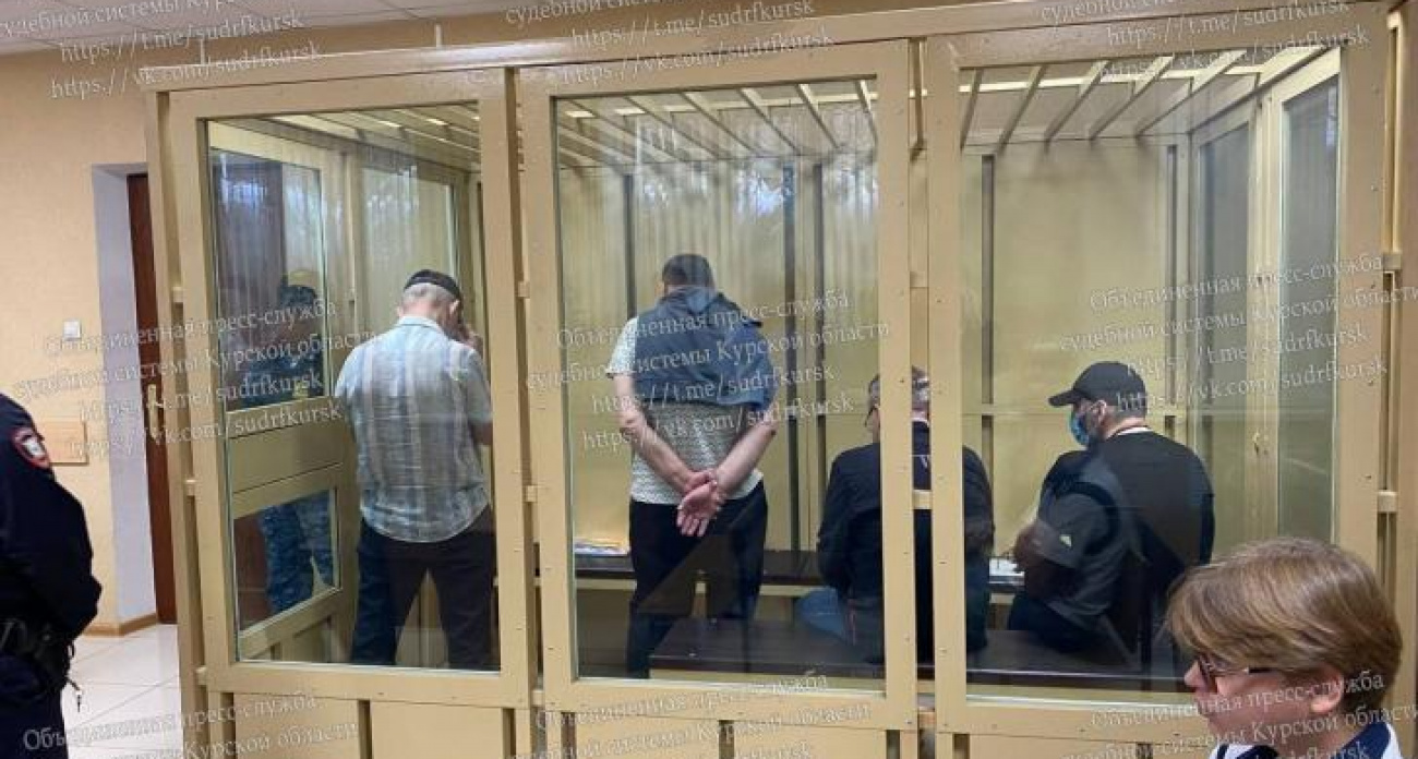 В Курске судят вора в законе Витю Пана за убийство инкассаторов 15-летней давности
