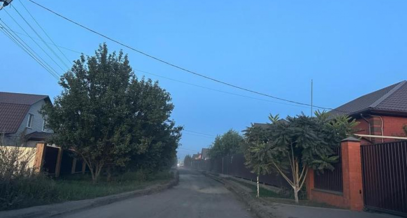 Жители Курска пожаловались на ремонт дороги, но и.о. мэра объяснил проблему грузовиками