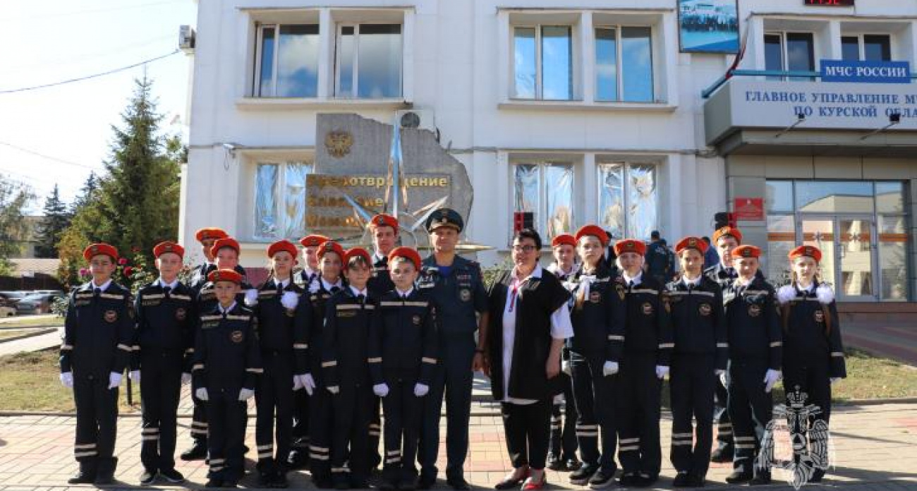 90 курских школьников дали клятву верно служить Отечеству в рядах МЧС