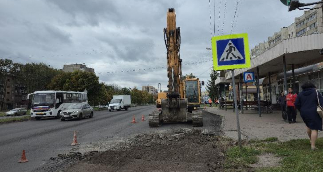 Железногорские активисты обратятся к Хинштейну из-за сноса годных бордюров за 10 миллионов