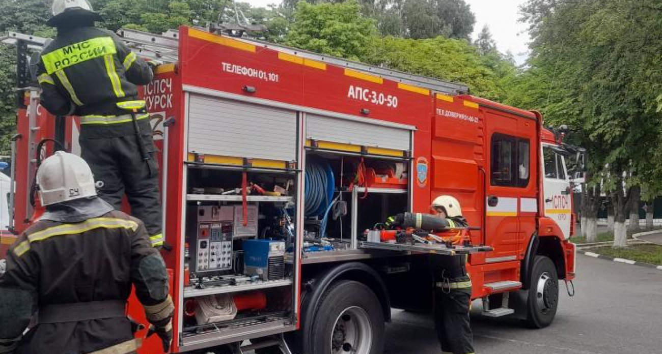 17 добровольцев из Рыльского района потушили почти 100 пожаров за год и стали лучшими в области