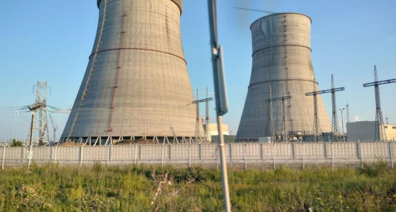 Украинский дрон повредил осколками строящуюся Курскую АЭС-2, радиационный фон в норме