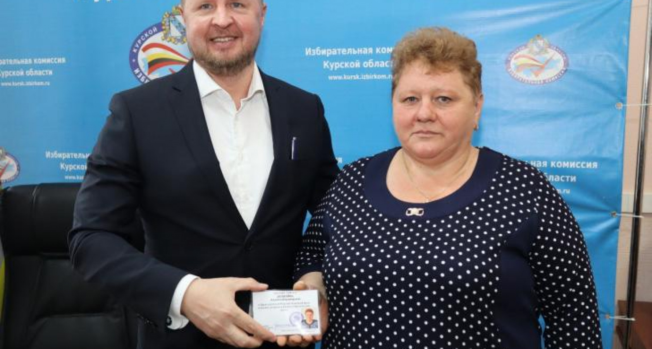Ветеринар из Хомутовского района заняла кресло в областной Думе вместо сенатора