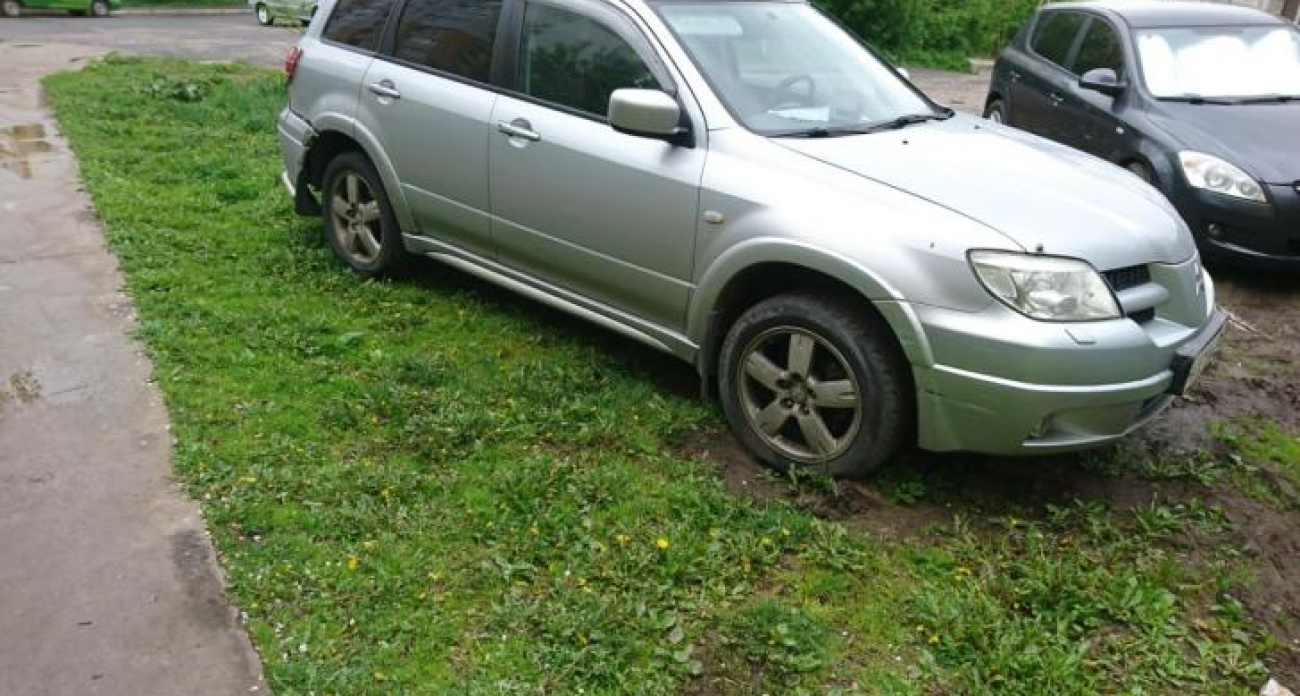 Мэр Курска предложил публиковать фото нарушителей парковки в городском паблике для публичного позора