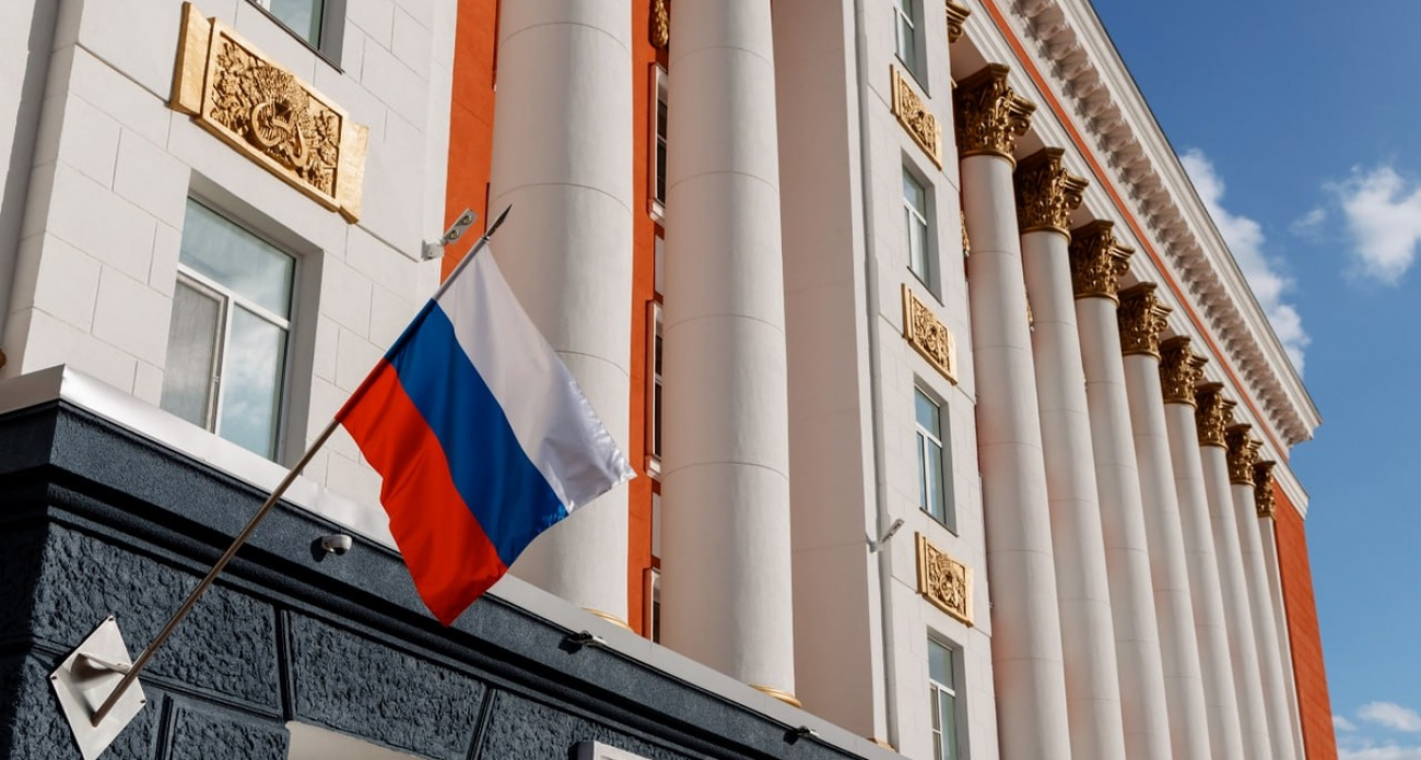 Путин наградил курских медиков орденом Пирогова и медалями «За храбрость» за мужество в экстремальных условиях