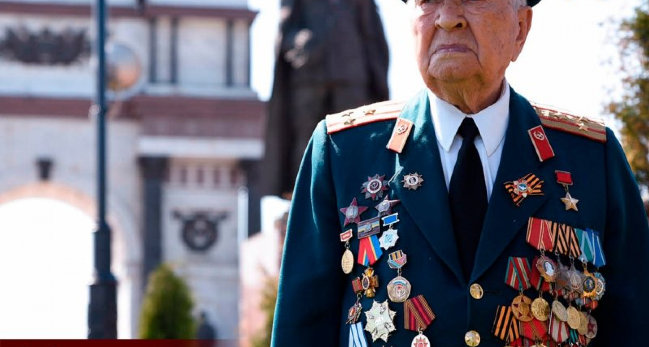 20-летний сапёр обезвредил 24 авиабомбы при штурме Кёнигсберга: Курск чтит Героя Булатова