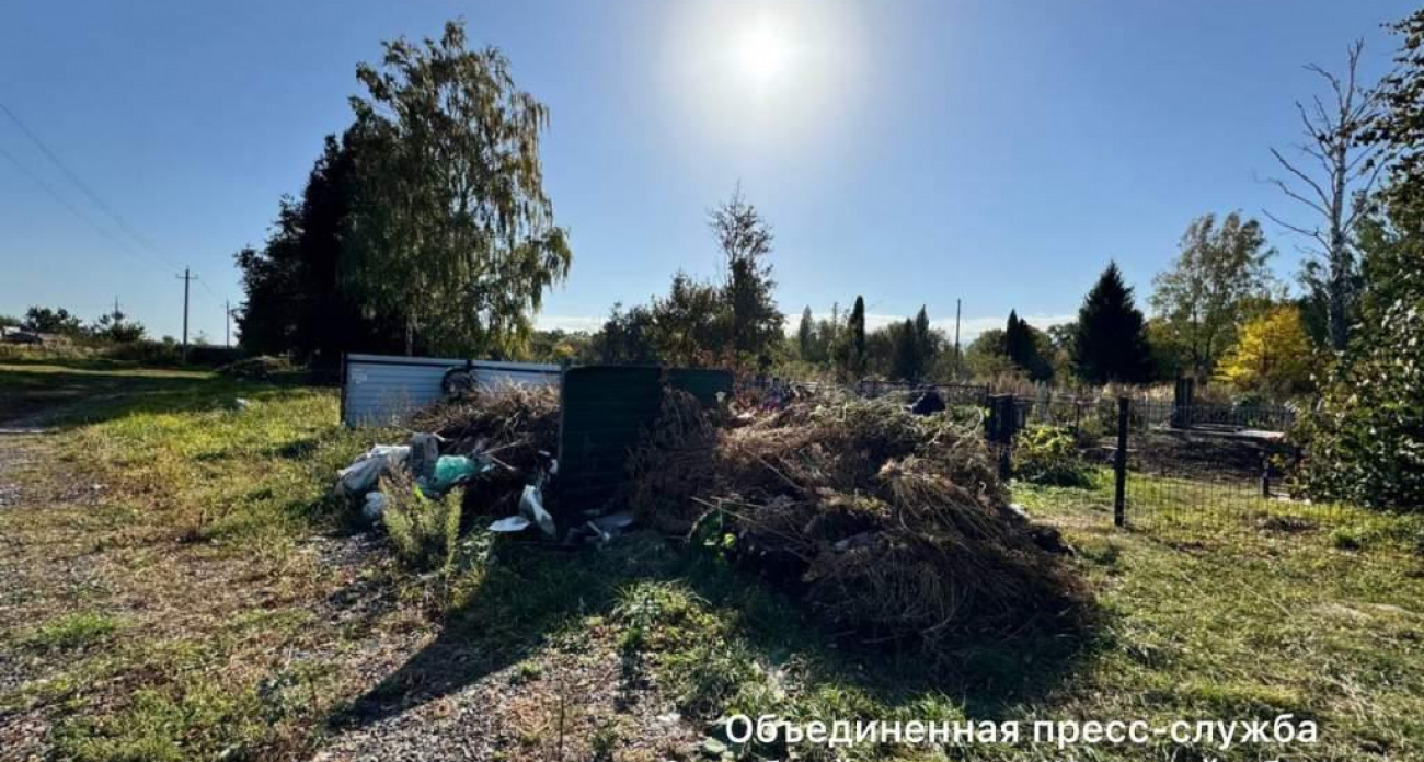 Свалки бытового мусора на кладбищах: суд дал властям Курской области пять месяцев на уборку