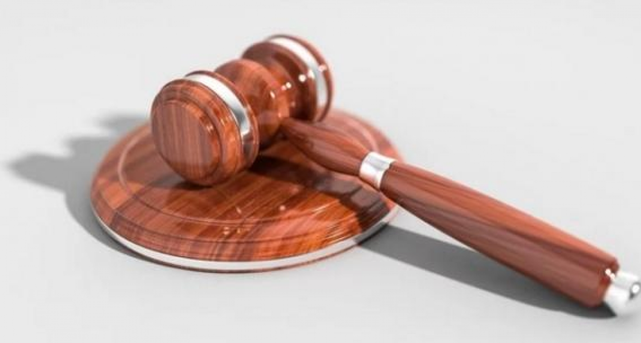 Оператору фермы ампутировали палец из-за отсутствия спецобуви и масла на полу